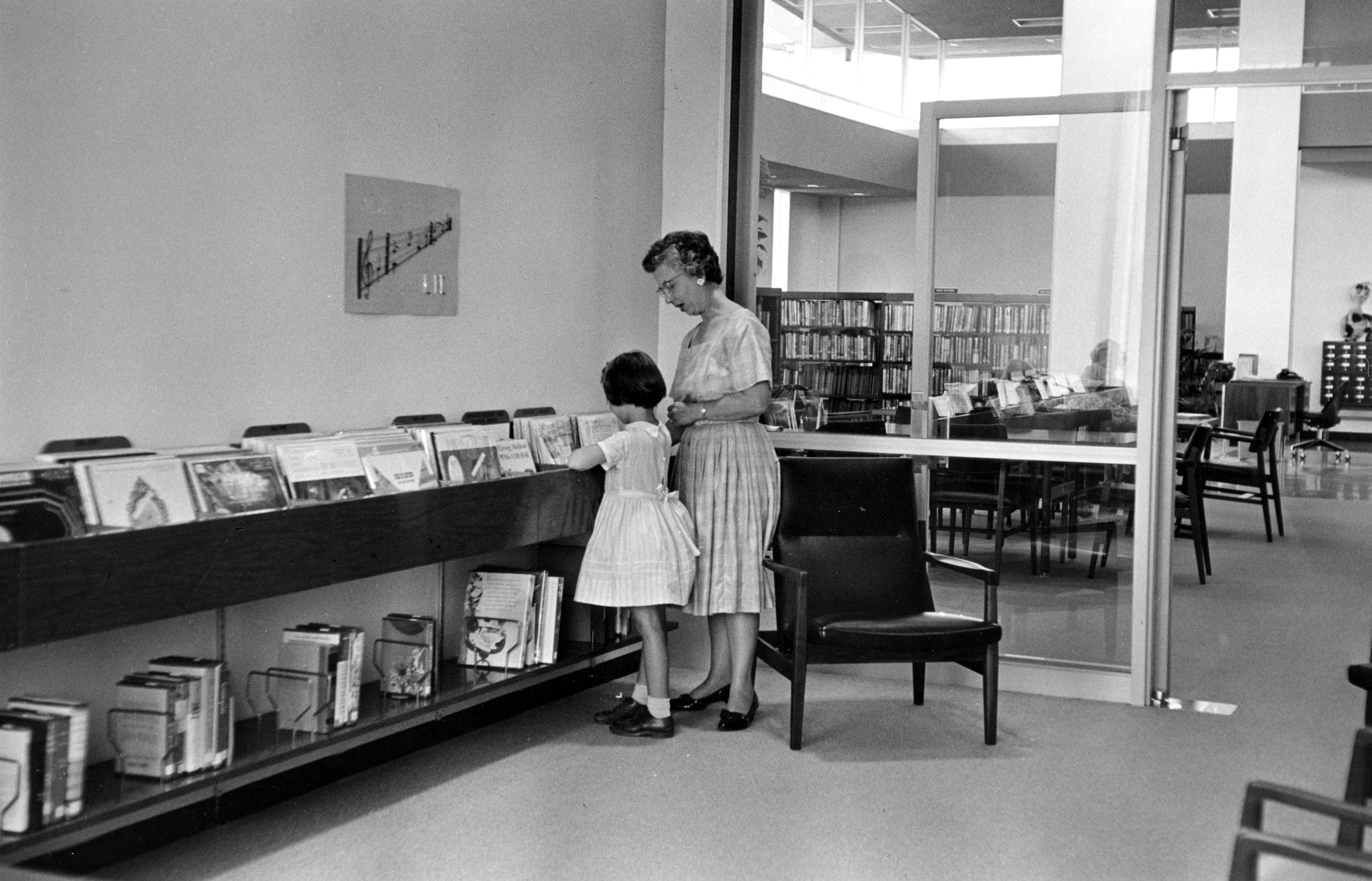 Fullerton Public Library, Hunt 17 C