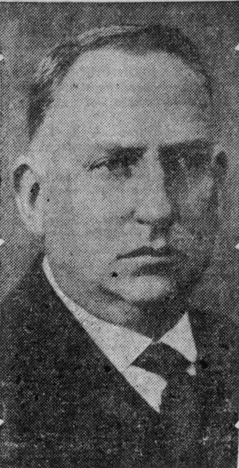 A black and white photograph of a portrait of Bern Annin in 1928.