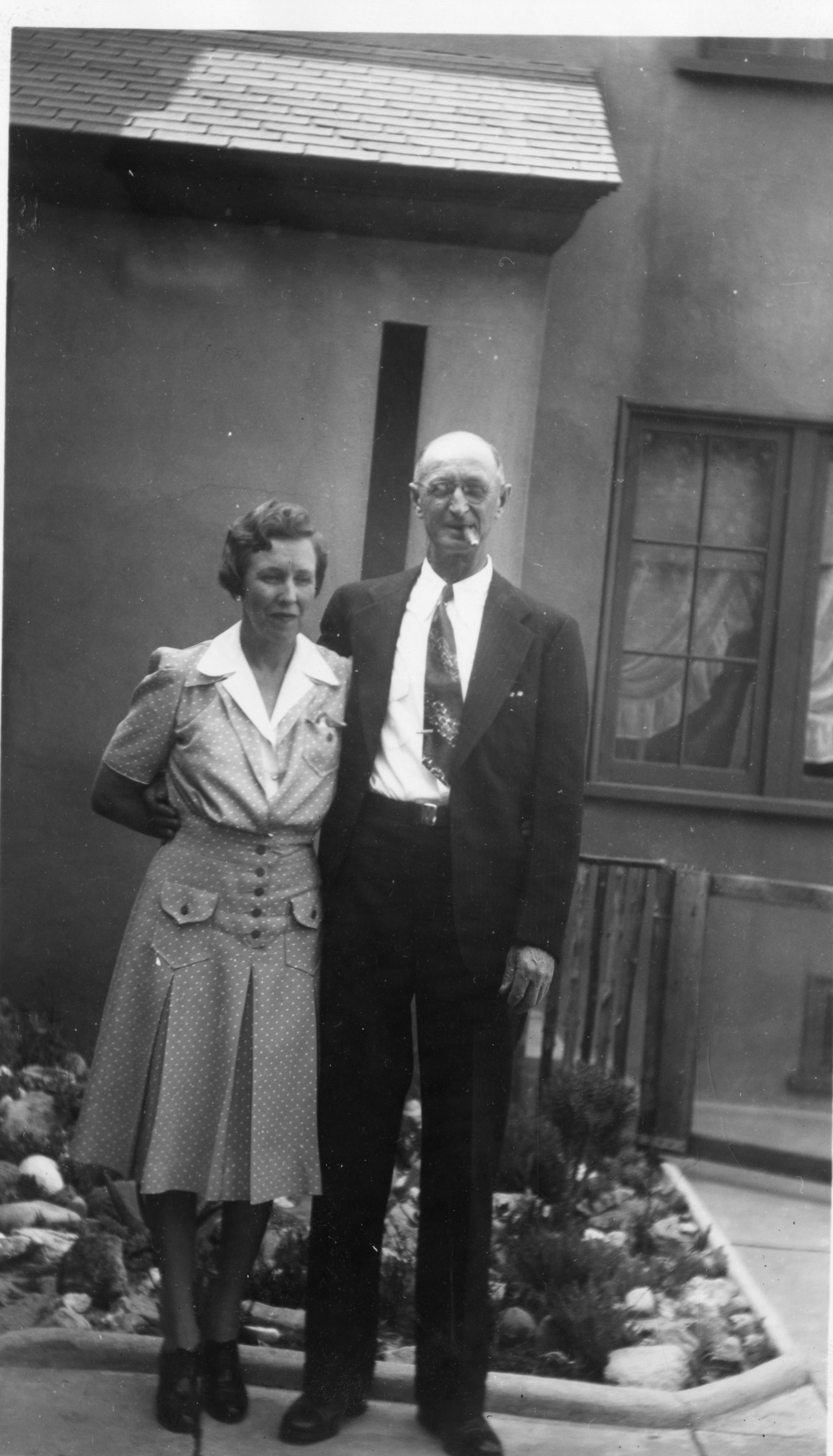 A black and white photograph of James and Margaret Naylor.