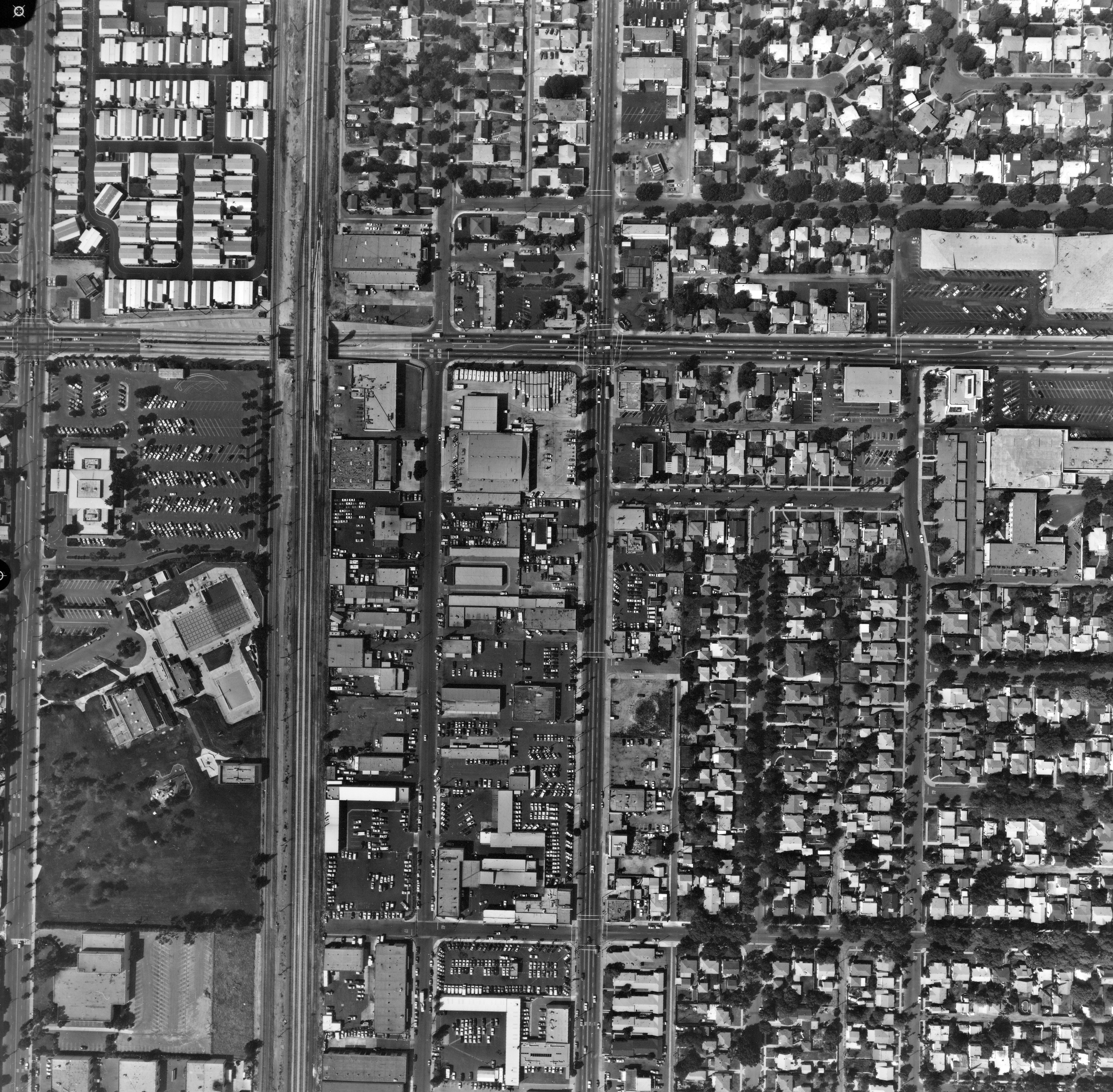 A digital scan of an aerial view of Commonwealth and Euclid (version B) in 1986.