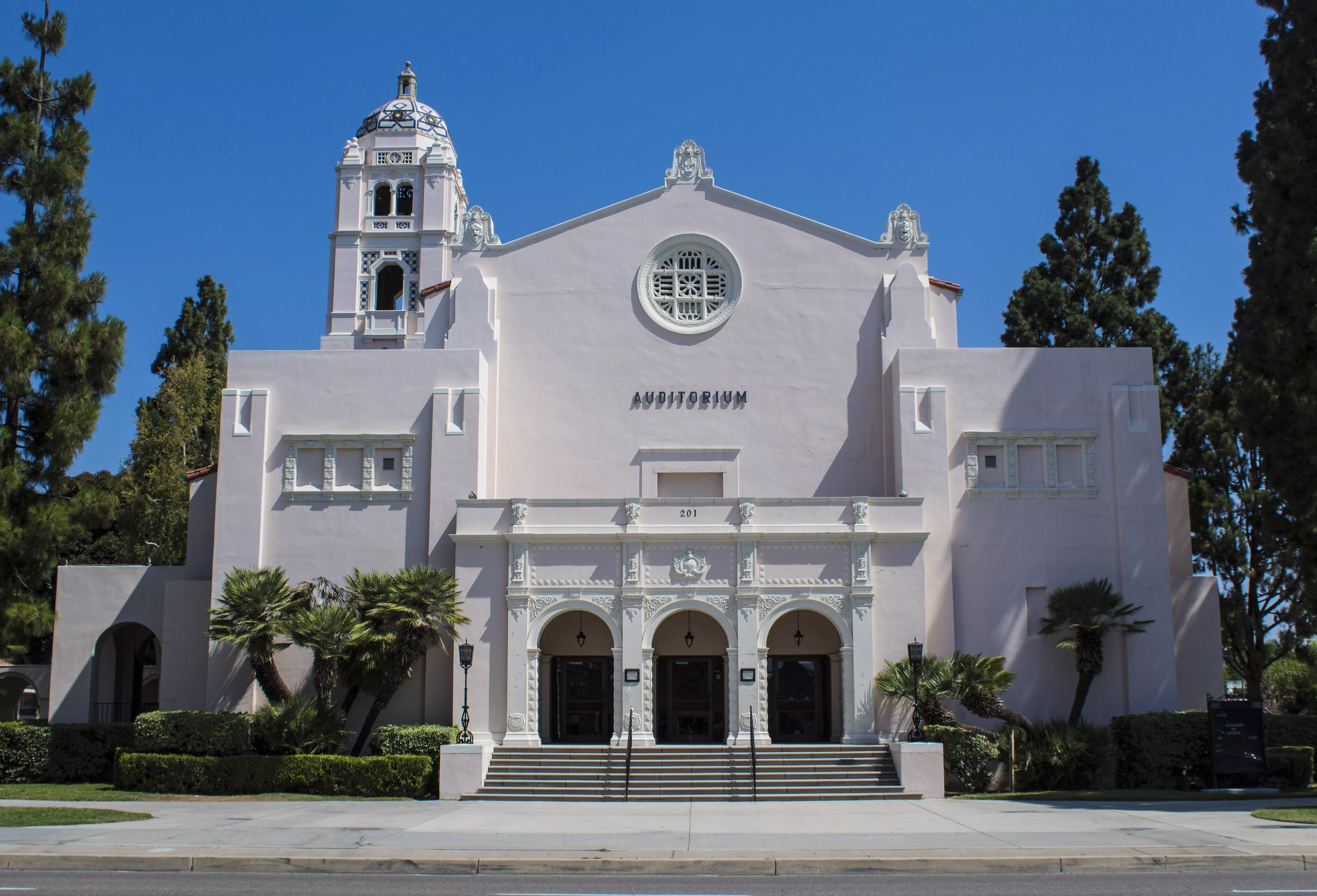 A colored photo of the Fullerton Union High School Auditorium, taken in 2021.