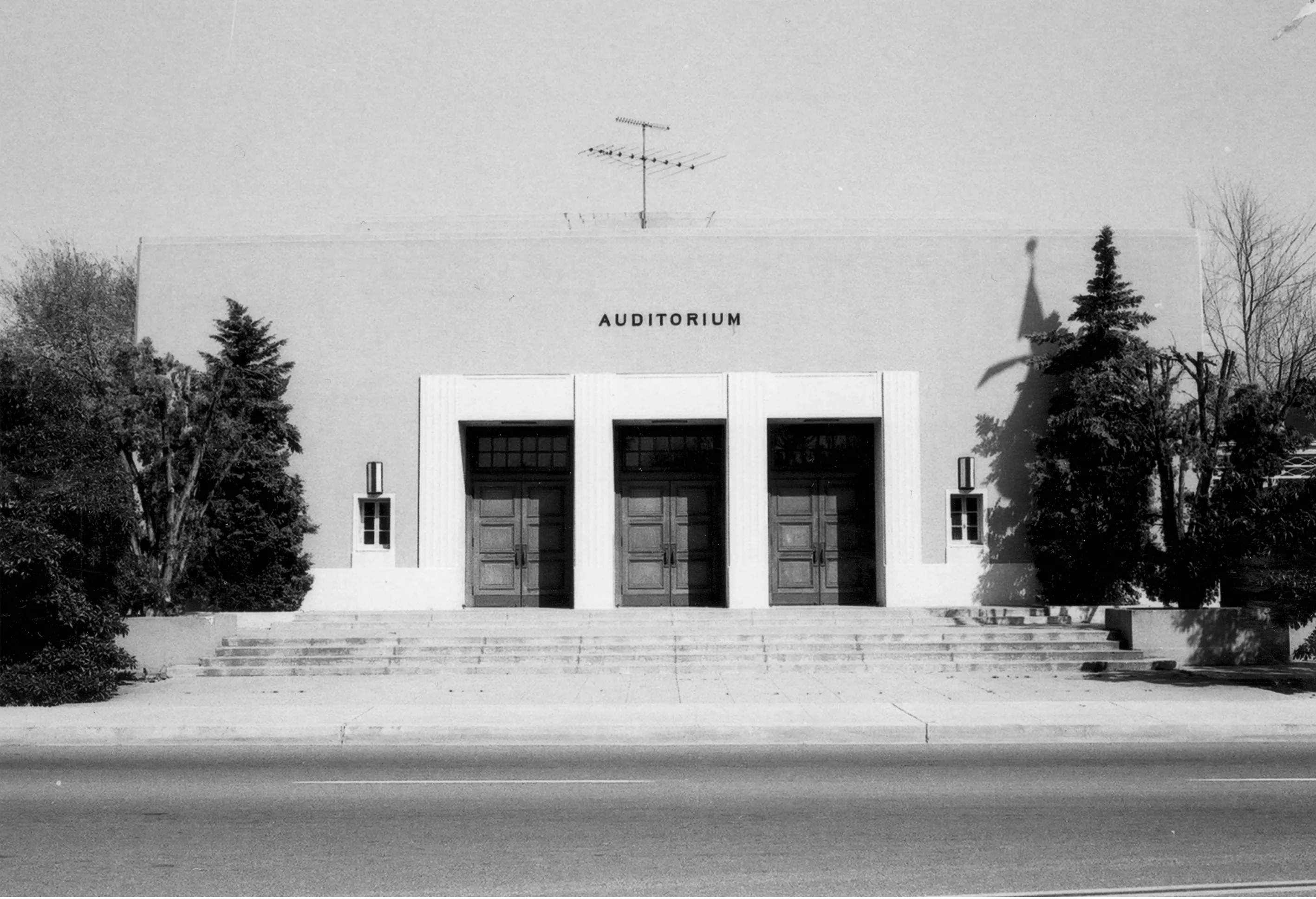 A black and white photograph of Wilshire Auditorium, taken in 1978 for the Historical Building Survey.