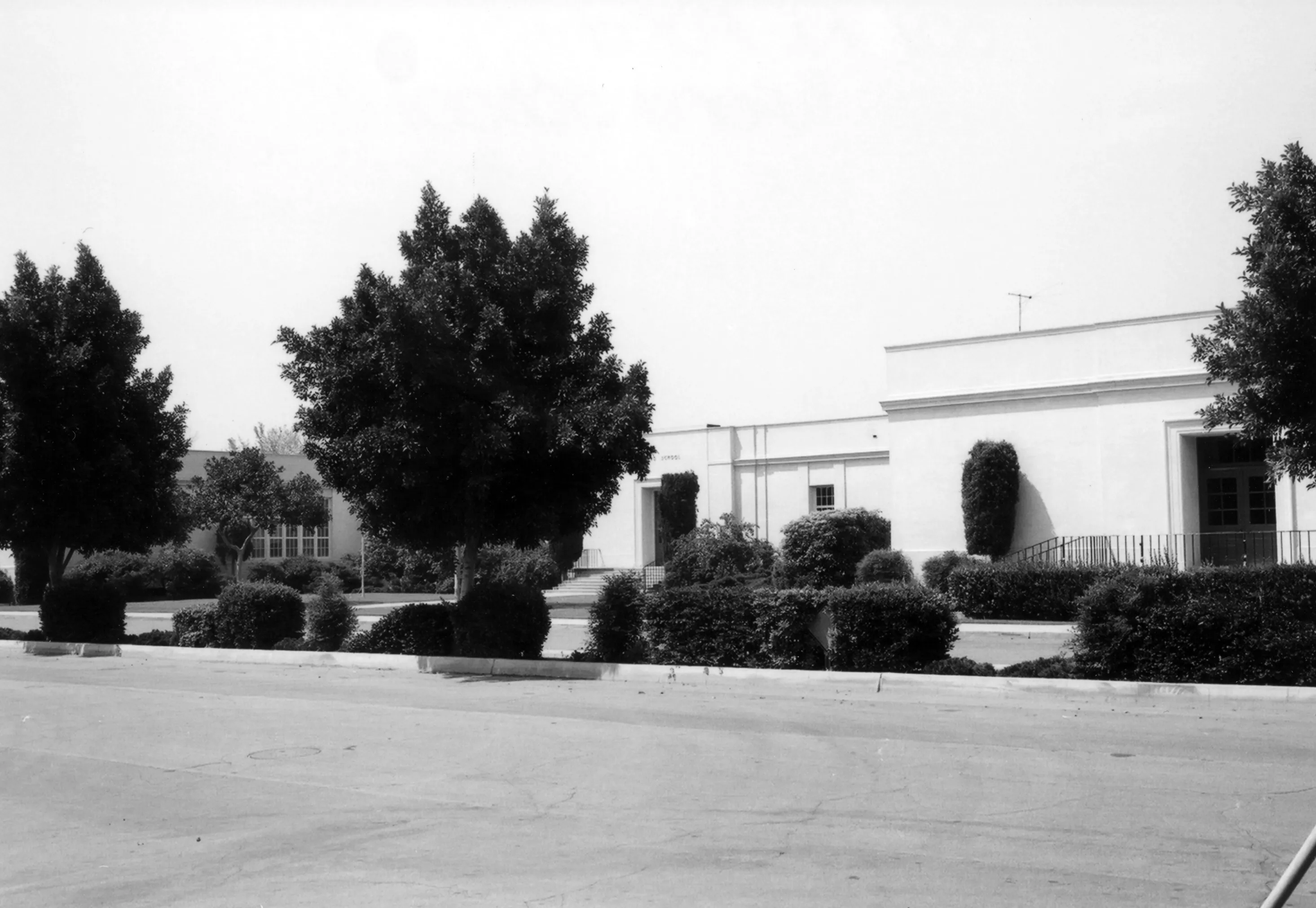 A black and white photograph of Ford Elementary School taken in 1978 for the Historical Building Survey.