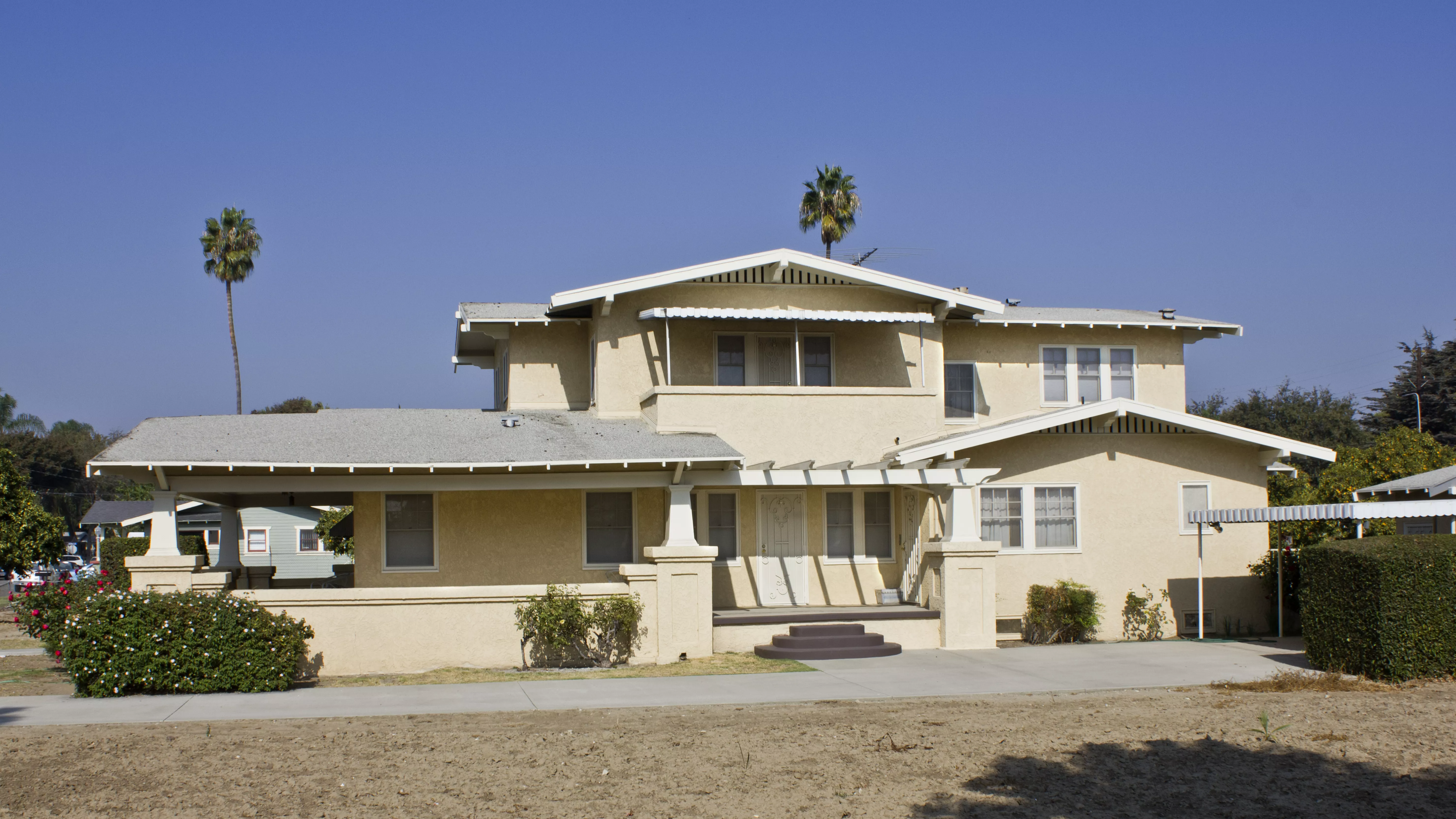 A colored photo of the south side of the Herman Otto House in 2012.