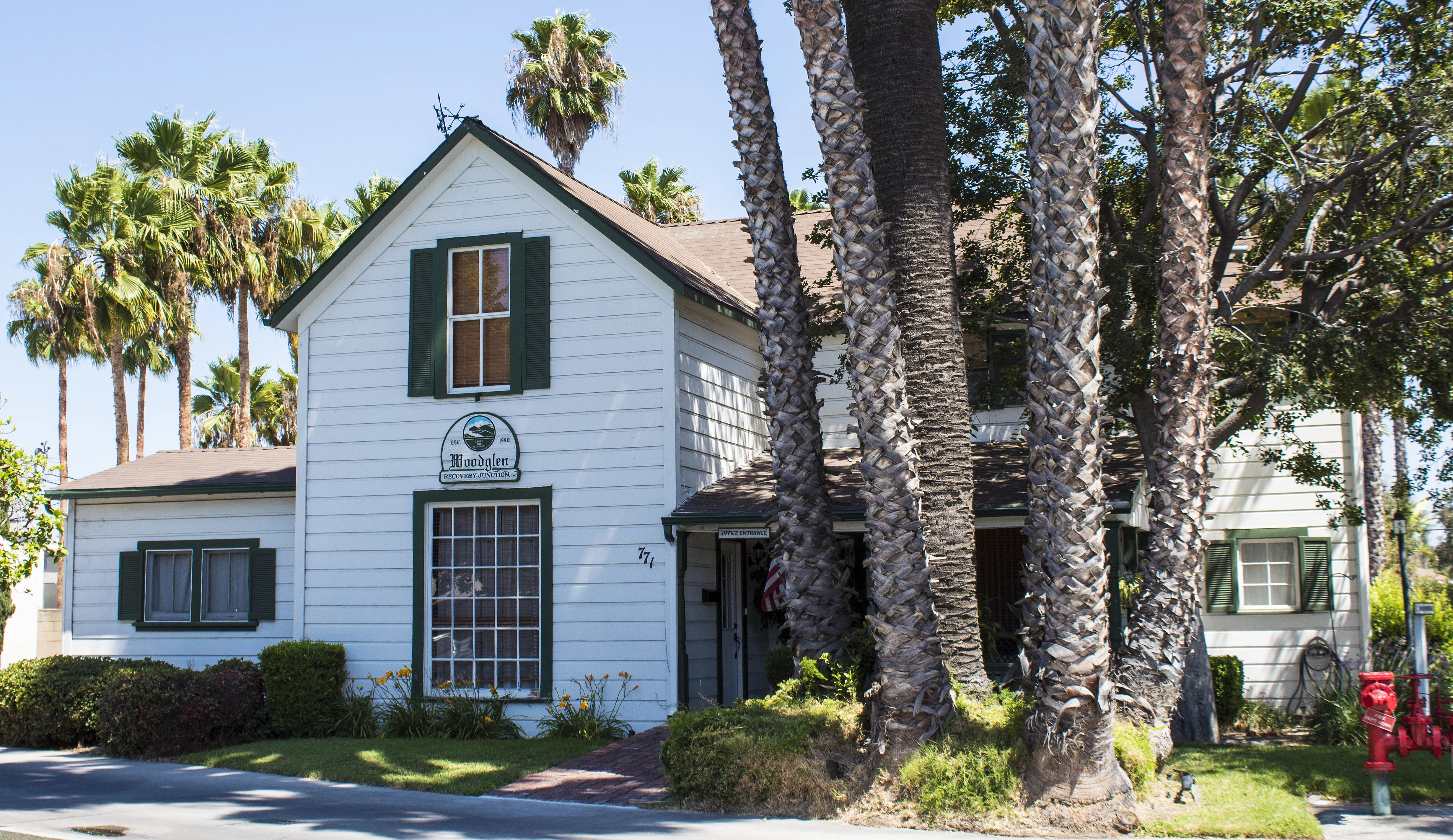 A colored photo of the John Kerr House in 2017.
