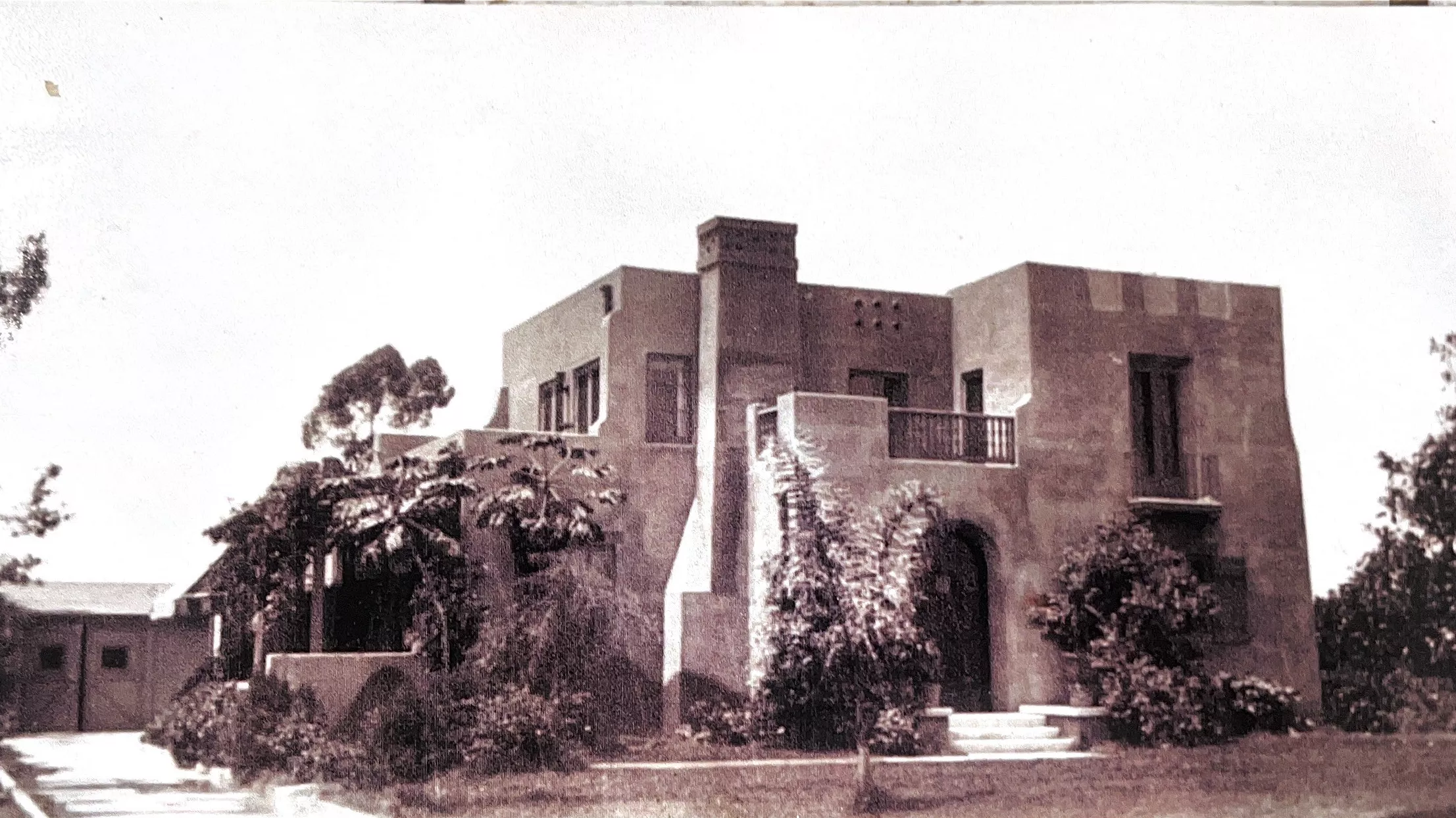 A vintage photograph of the exterior of the Thomas Eadington Sr. House 