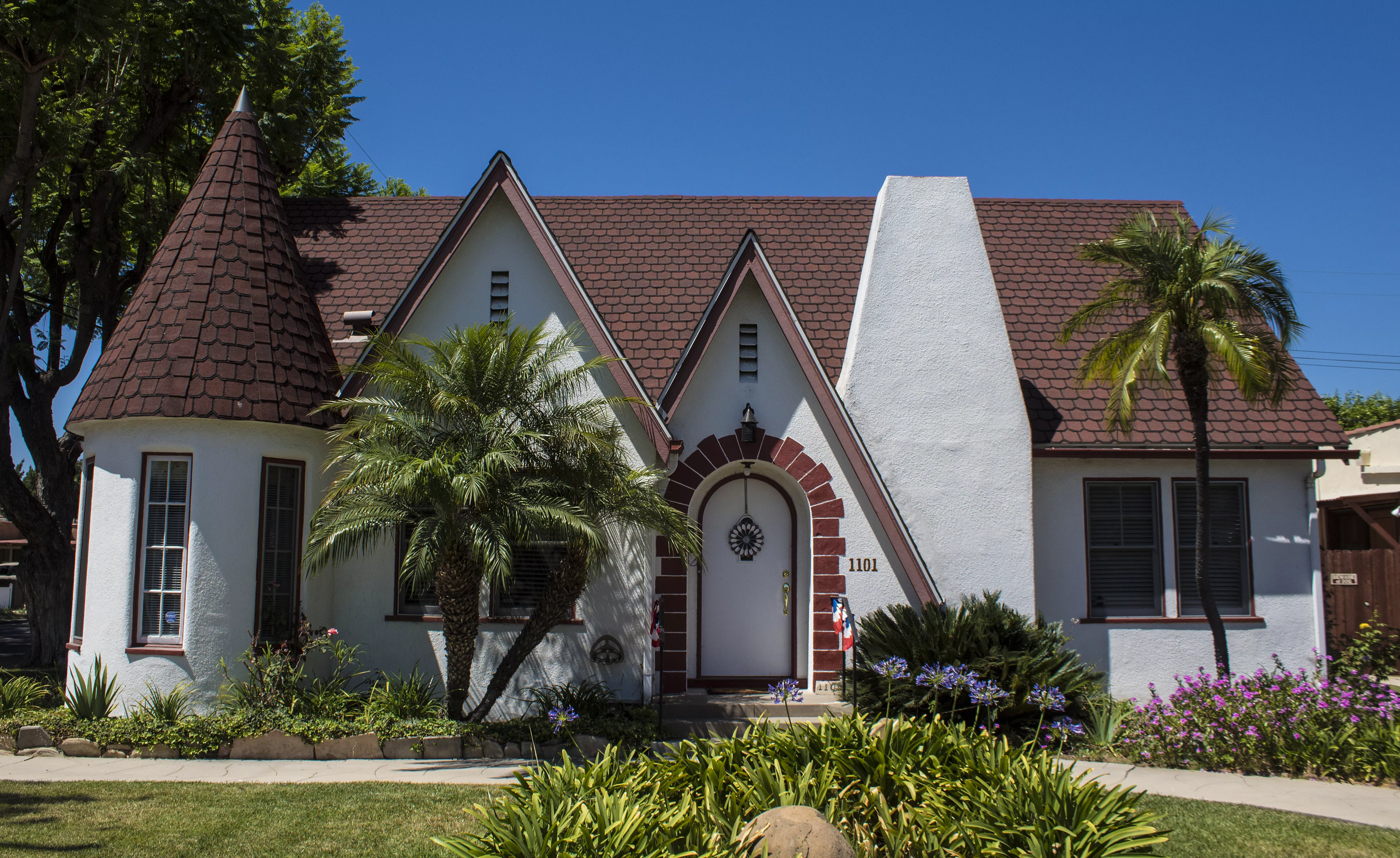 A colored photo of the James Conley House in 2017.