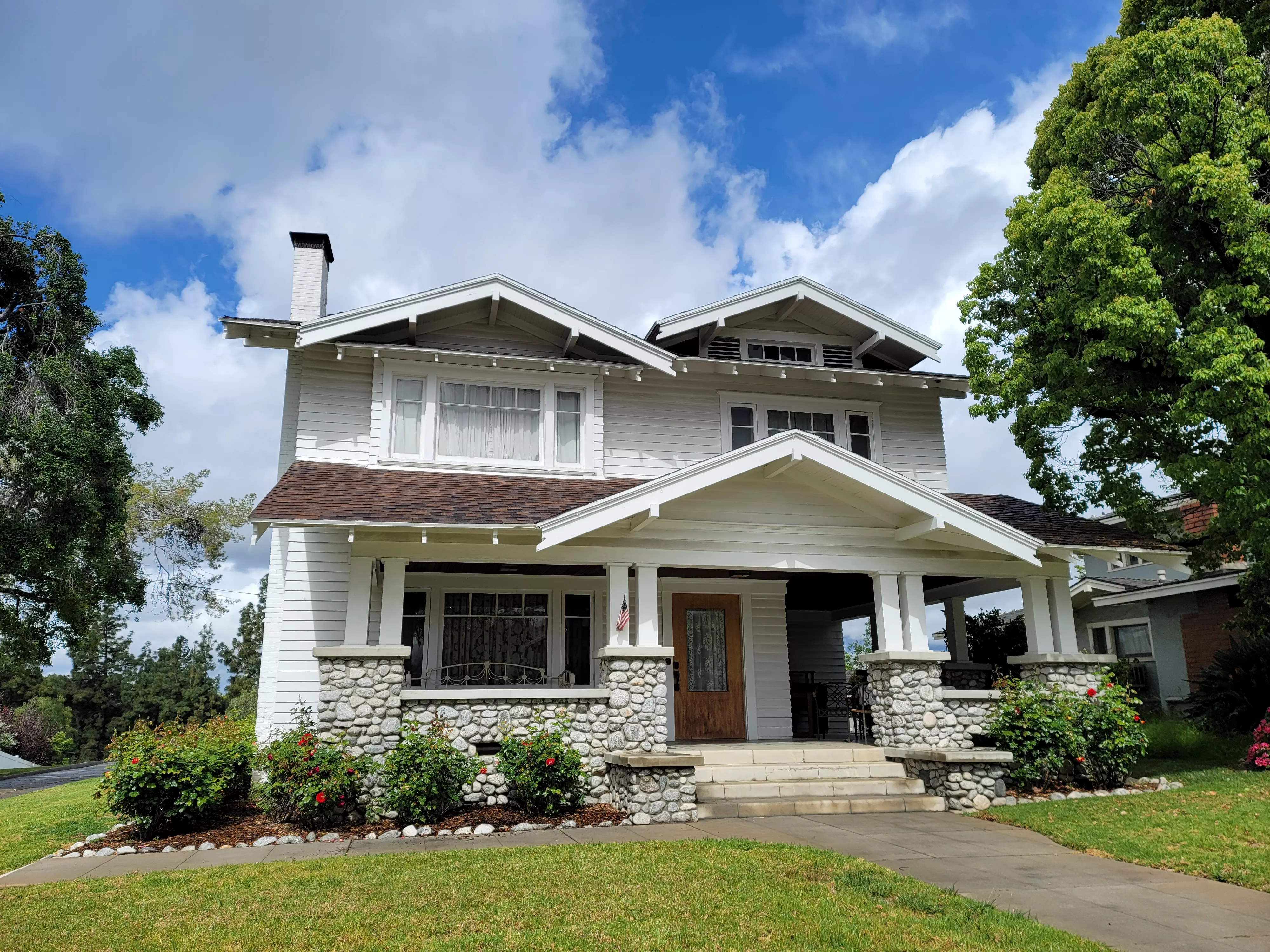 A colored photo of the Samuel Fuller House in 2023.
