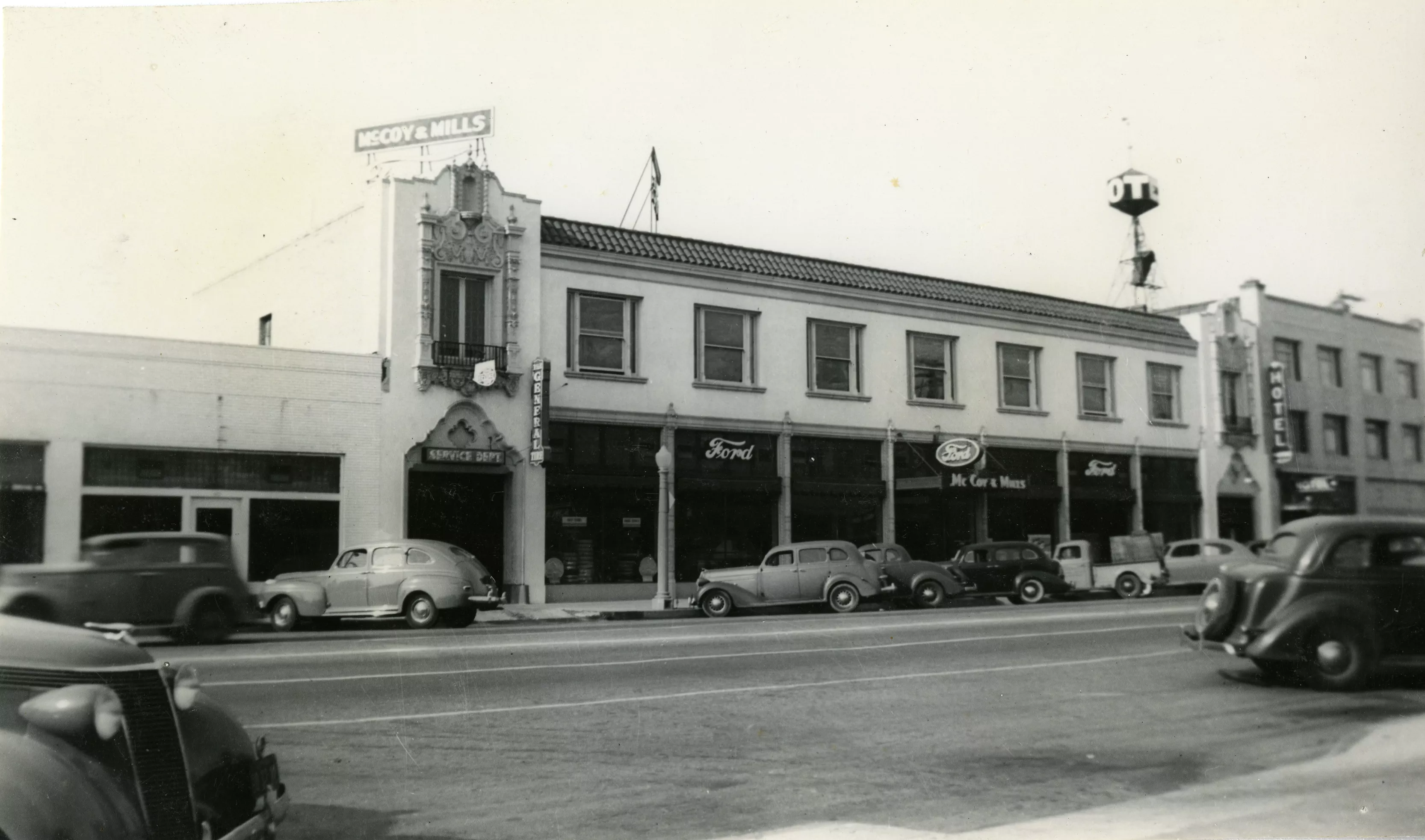 A black and white photograph of McCoy &amp; Mills Ford circa 1930s.