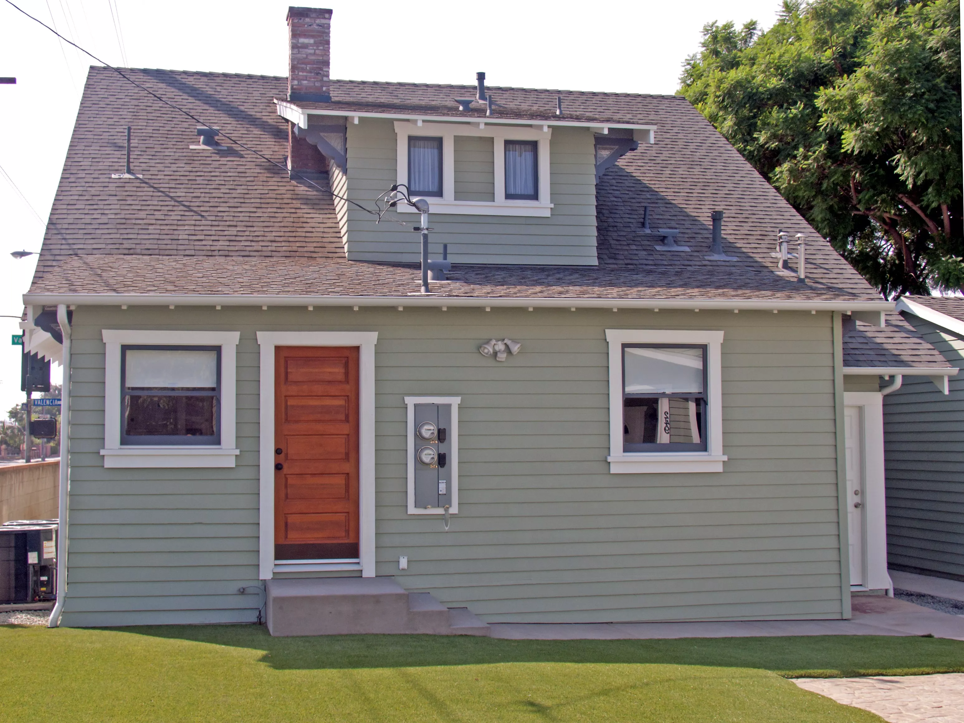 A colored photo of the rear exterior of the Henry Burdorf House in 2012.