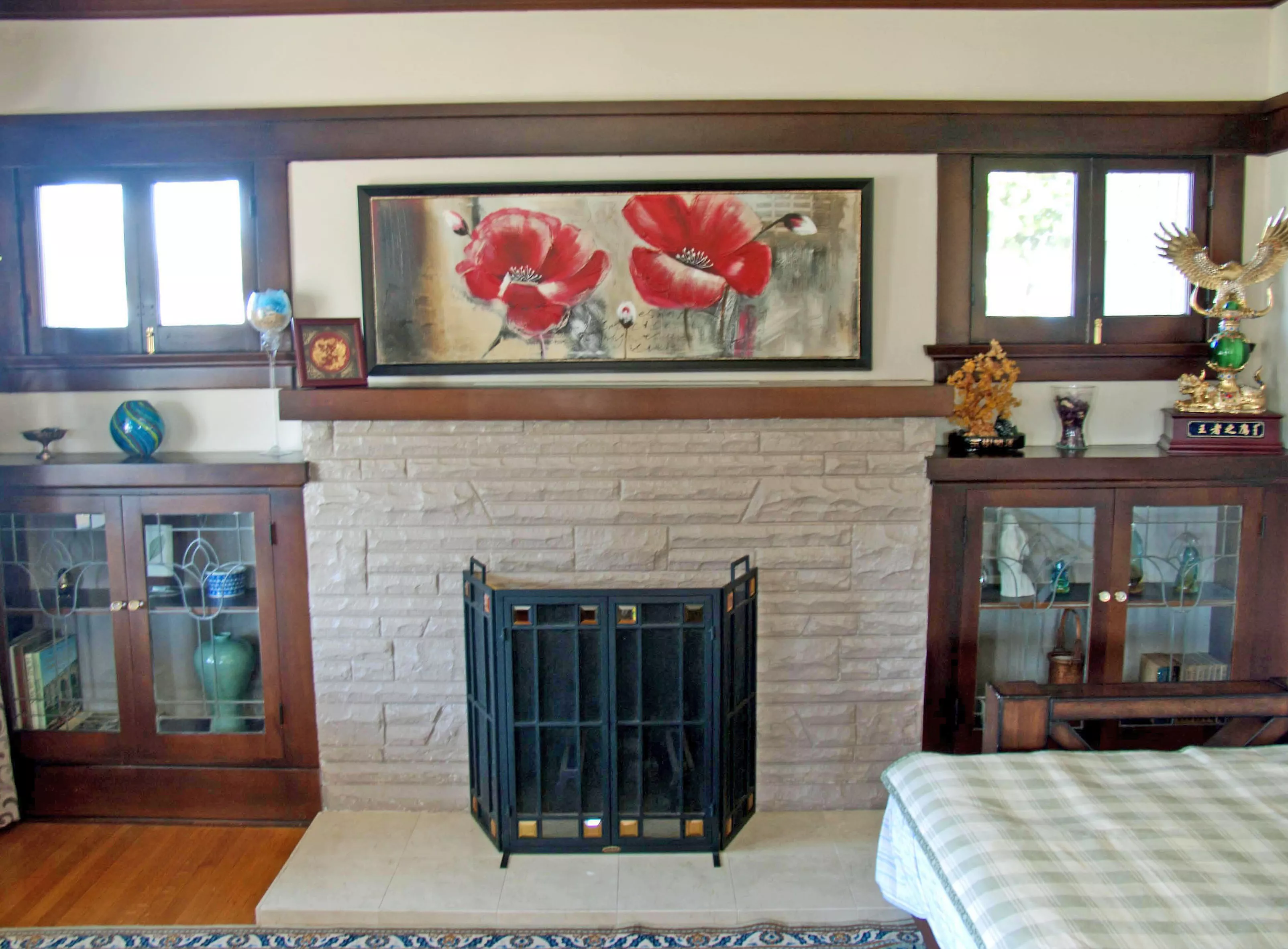 A colored photo of the fireplace inside the Clarence Spencer House in 2017.