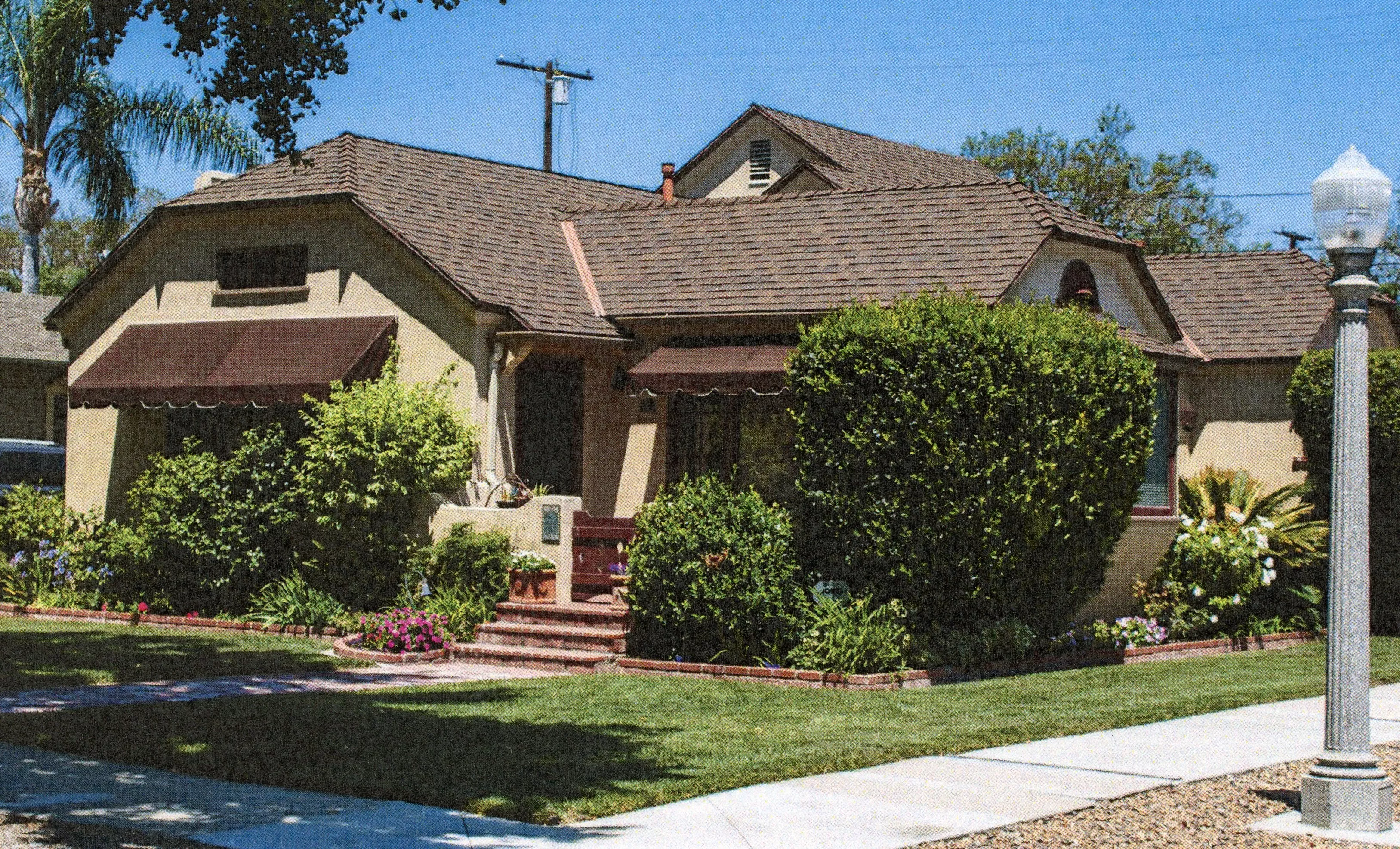 A colored photo of the James Naylor - Tom &amp; Kate Dalton House in 2019.