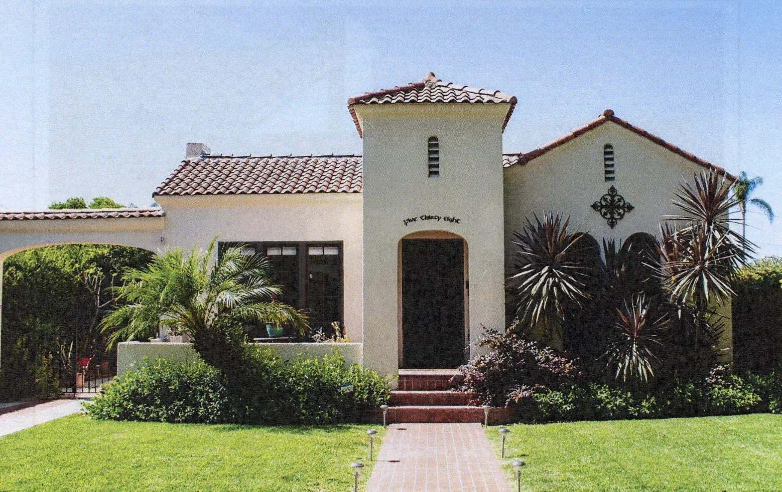 A colored photo of the William N. Rollo House in 2024.