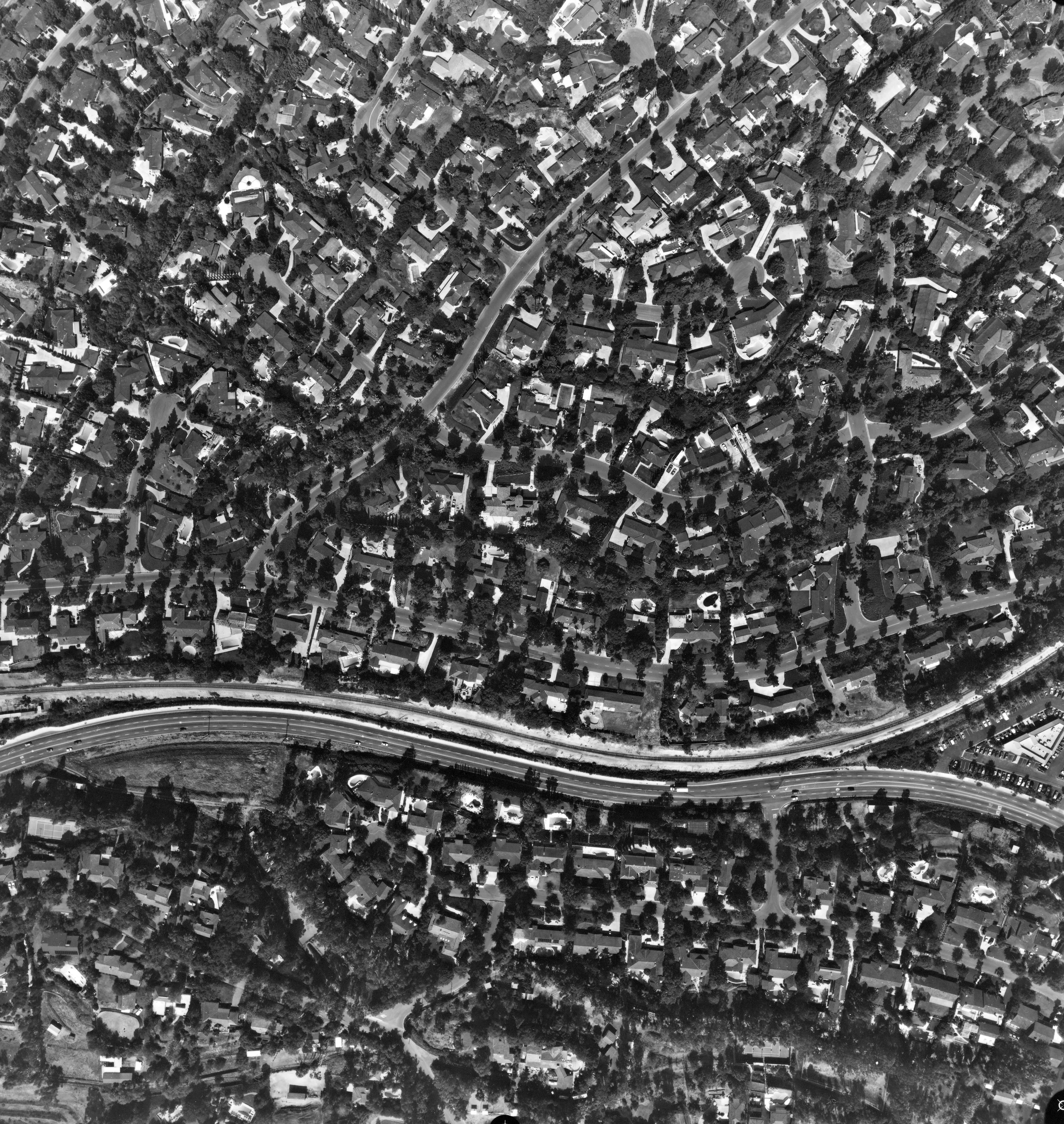 A digital scan of an aerial view of Bastanchury and the rail tracks in 1986.