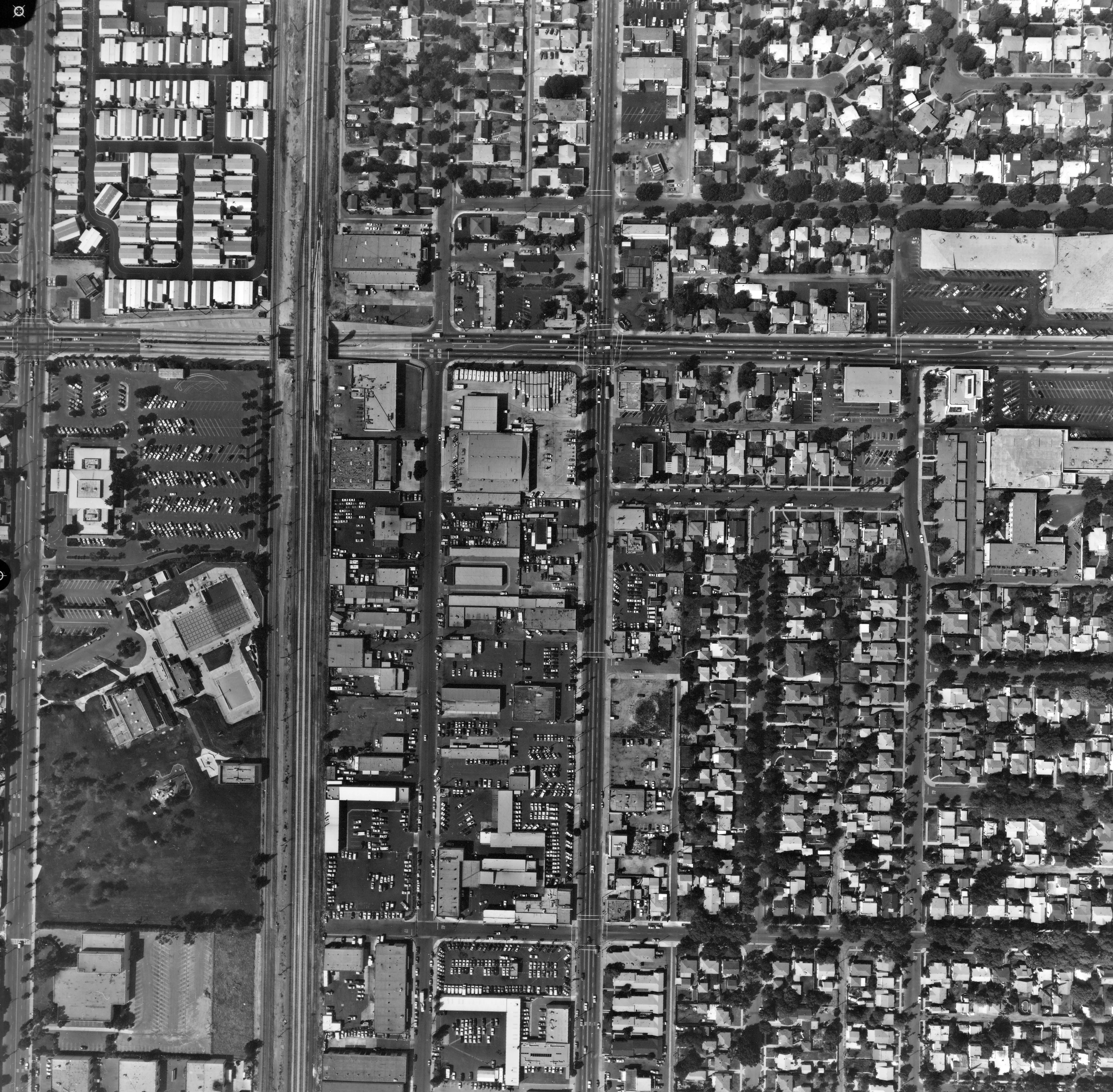 A digital scan of an aerial view of Commonwealth and Euclid (version B) in 1986.