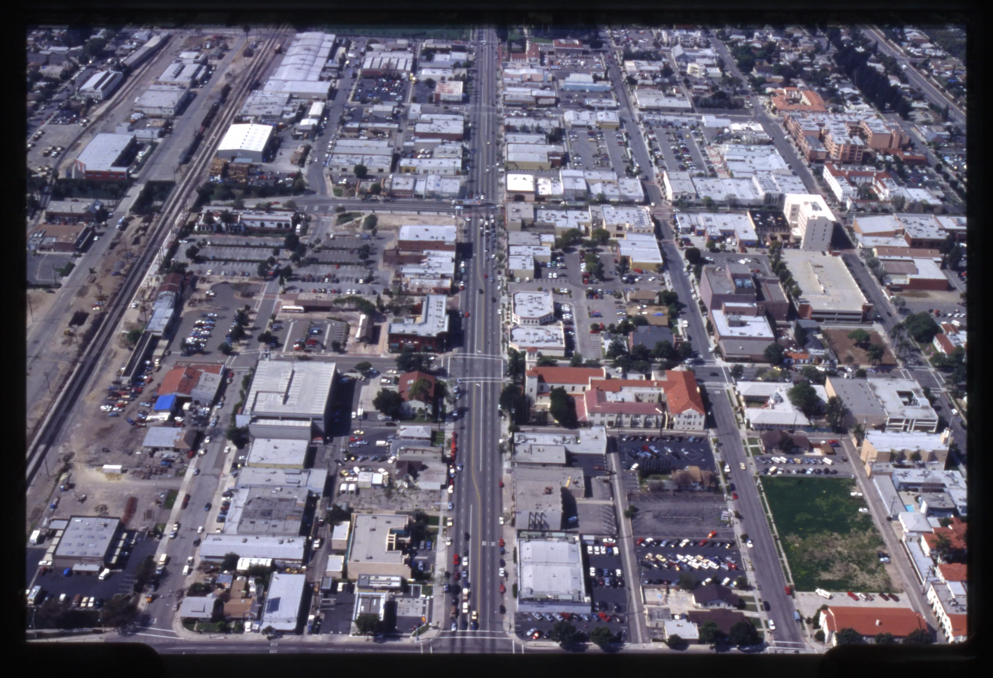 A digital scan of an aerial view of Downtown Fullerton (version F) in 1993.